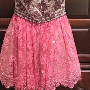 Beautiful Part or Prom dress